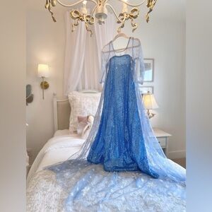 Girls’ Size 4-5 Elsa Snow Princess Gown/Costume/Party Dress